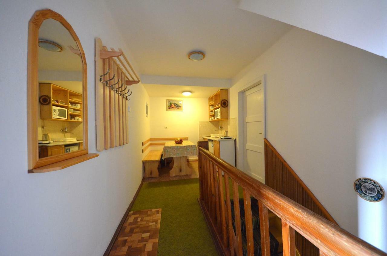U Kobru Apartment ชปินด์เลอรูฟ มลิน ภายนอก รูปภาพ
