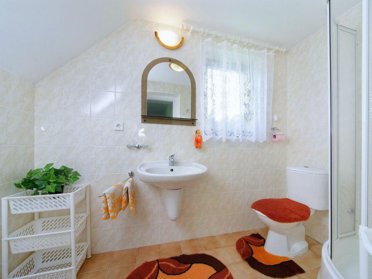 U Kobru Apartment ชปินด์เลอรูฟ มลิน ภายนอก รูปภาพ